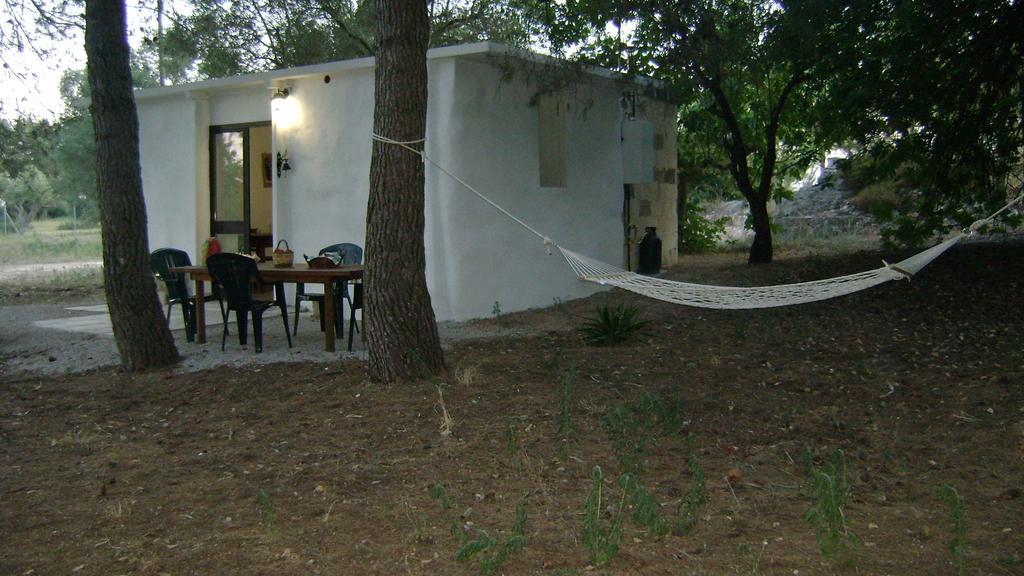 דירות Arnesano Le Pentume חדר תמונה