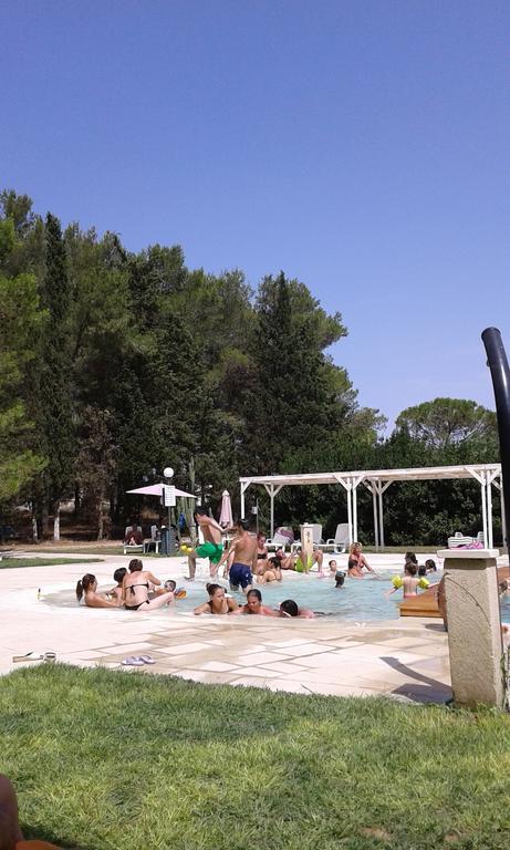 דירות Arnesano Le Pentume מראה חיצוני תמונה